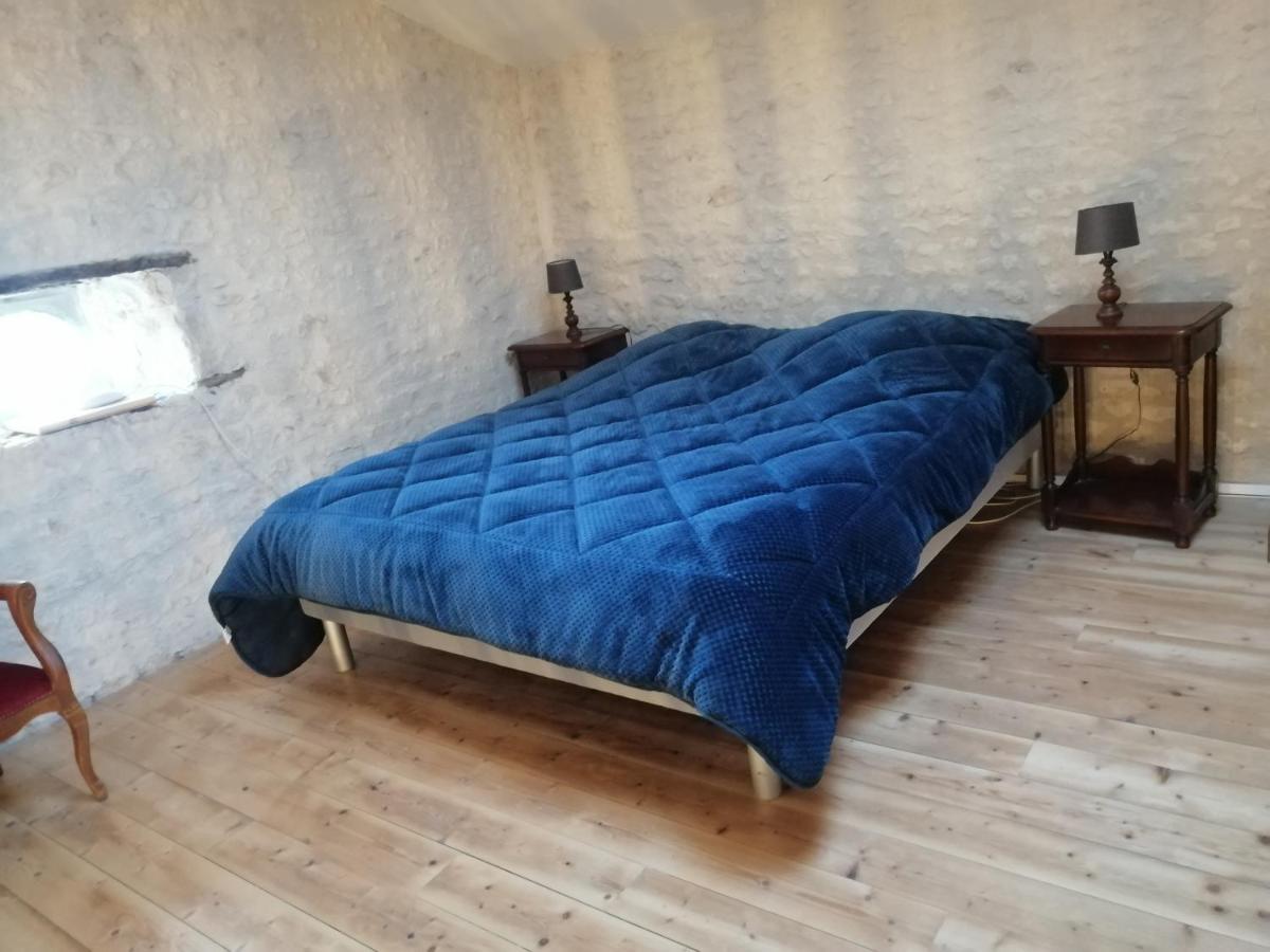 Tetes A L'Air Bed & Breakfast Montils Luaran gambar